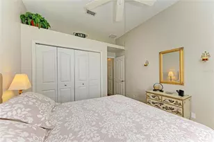 7102 42nd Ct E, Sarasota, FL 34243 - Photo 16