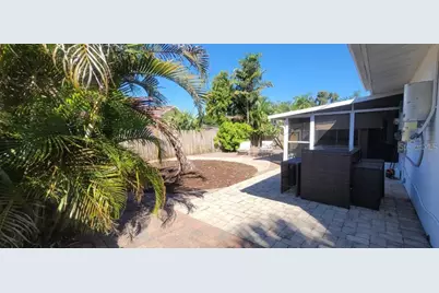 3530 Schwalbe Drive, Sarasota, FL 34235 - Photo 2