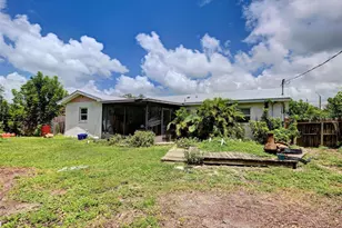 355 Trinity Rd, Venice, FL 34293 - Photo 12