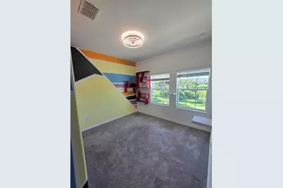 4640 Willet Cooper Court, Tampa, FL 33619 - Photo 10