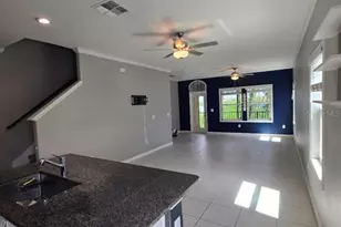 4640 Willet Cooper Ct, Tampa, FL 33619 - Photo 4