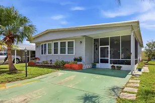 6710 36th Ave E, Palmetto, FL 34221 - Photo 2