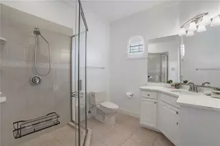 1650 Assisi Dr, Sarasota, FL 34231 - Photo 34