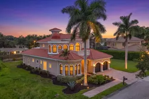 1650 Assisi Dr, Sarasota, FL 34231 - Photo 2
