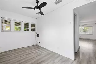 2706 E Annie St, Tampa, FL 33612 - Photo 16