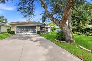 4380 Iola Dr, Sarasota, FL 34231 - Photo 2