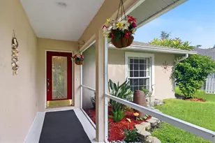4380 Iola Dr, Sarasota, FL 34231 - Photo 4