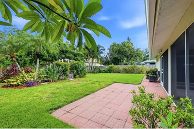 4380 Iola Drive, Sarasota, FL 34231 - Photo 30
