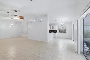 4380 Iola Dr, Sarasota, FL 34231 - Photo 10