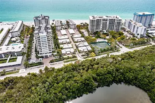 1900 Benjamin Franklin Dr, Sarasota, FL 34236 - Photo 4