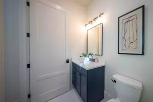 2420 Floyd St, Sarasota, FL 34239 - Photo 48
