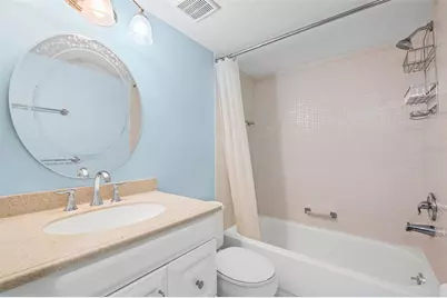 1310 Glen Oaks Drive E #383E, Sarasota, FL 34232 - Photo 12