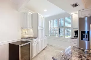5770 Midnight Pass Rd, Sarasota, FL 34242 - Photo 10