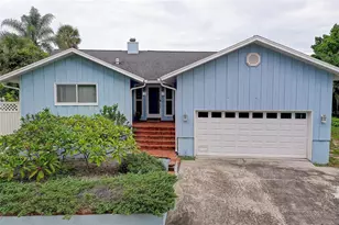 3214 N Seclusion Dr, Sarasota, FL 34239 - Photo 2