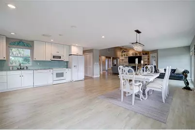 3214 N Seclusion Drive, Sarasota, FL 34239 - Photo 18