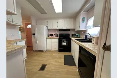 283 Andora, Bradenton, FL 34207 - Photo 2