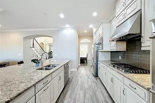 6006 Anise Dr, Sarasota, FL 34233 - Photo 20