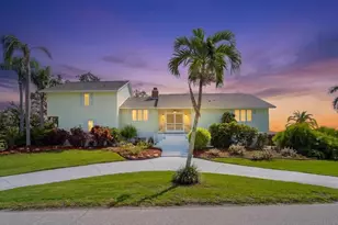 2407 Palma Sola Blvd, Bradenton, FL 34209 - Photo 1