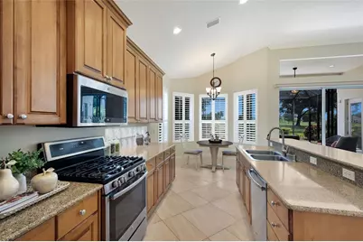 7147 Sandhills Place, Bradenton, FL 34202 - Photo 18