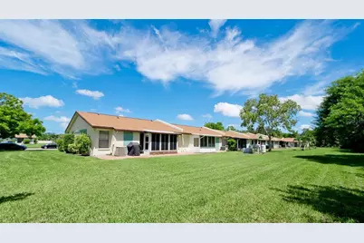 3211 42nd Street W, Bradenton, FL 34205 - Photo 4