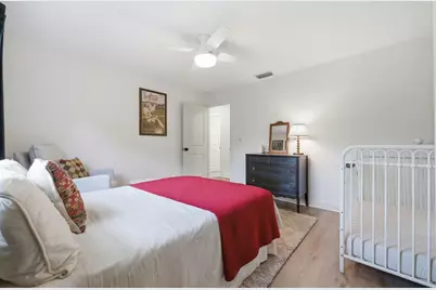3347 Lake Shore Lane, Clearwater, FL 33761 - Photo 20