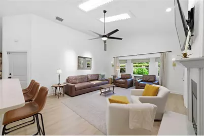 3347 Lake Shore Lane, Clearwater, FL 33761 - Photo 8