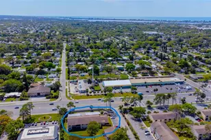 5797 Summerside Ln, Sarasota, FL 34231 - Photo 4