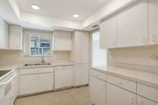 3961 Ashwood Ln, Sarasota, FL 34232 - Photo 14