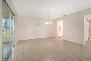 3961 Ashwood Ln, Sarasota, FL 34232 - Photo 12