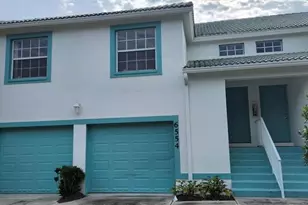 6554 Fairway Gardens Dr, Bradenton, FL 34203 - Photo 2