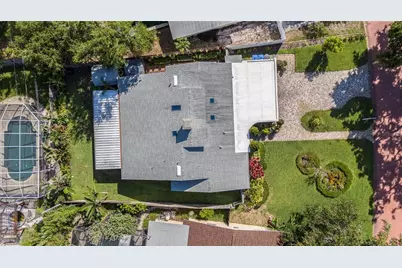 2134 Serpentine Circle S, Saint Petersburg, FL 33712 - Photo 36