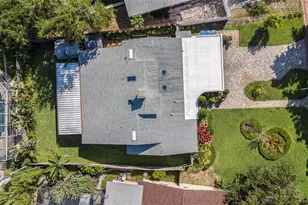 2134 Serpentine Cir S, Saint Petersburg, FL 33712 - Photo 36