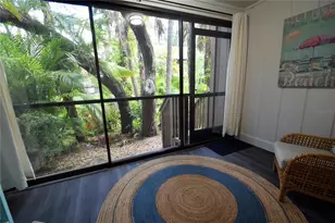 1647 Brookhouse Ct, Sarasota, FL 34231 - Photo 10