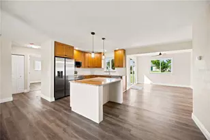 7321 Bolten Ln, Port Charlotte, FL 33981 - Photo 10