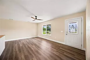 7321 Bolten Ln, Port Charlotte, FL 33981 - Photo 8