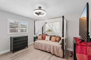 365 Shamrock Blvd, Venice, FL 34293 - Photo 20