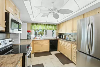 2740 Riverbluff Parkway #V107, Sarasota, FL 34231 - Photo 40