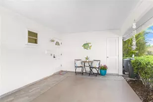 2740 Riverbluff Pkwy, Sarasota, FL 34231 - Photo 4
