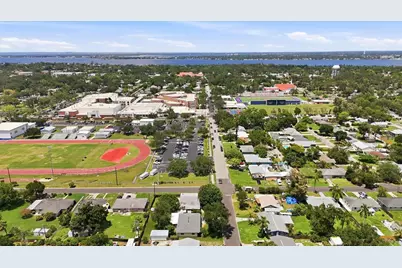 1302 32nd Street W, Bradenton, FL 34205 - Photo 26