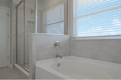 5748 Woodland Sage Drive, Sarasota, FL 34238 - Photo 28