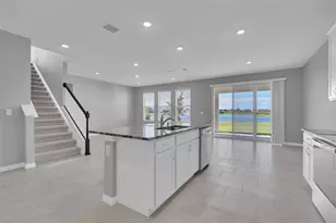 5748 Woodland Sage Dr, Sarasota, FL 34238 - Photo 10