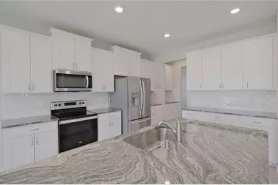 5748 Woodland Sage Drive, Sarasota, FL 34238 - Photo 8