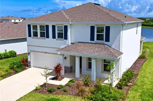 5748 Woodland Sage Dr, Sarasota, FL 34238 - Photo 2