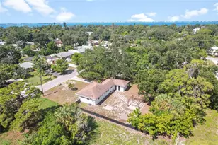 839 42nd St, Sarasota, FL 34234 - Photo 6