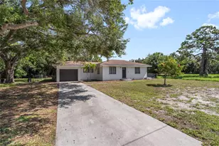 839 42nd St, Sarasota, FL 34234 - Photo 2