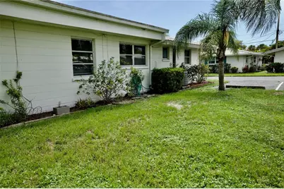 1741 Caribbean Circle #13, Venice, FL 34293 - Photo 4