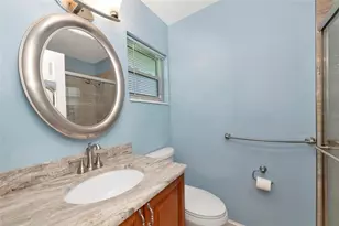 4202 Schwalbe Dr, Sarasota, FL 34235 - Photo 28