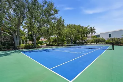 65 Lighthouse Point Drive, Longboat Key, FL 34228 - Photo 48