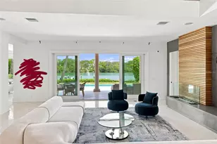 65 Lighthouse Point Dr, Longboat Key, FL 34228 - Photo 14