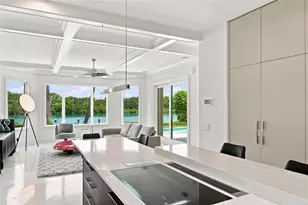 65 Lighthouse Point Dr, Longboat Key, FL 34228 - Photo 22